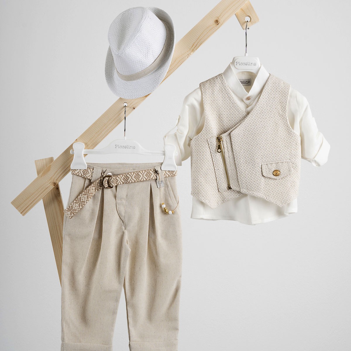 Βαπτιστικό κοστούμι Piccolino Furilo σε χρώμα Beige