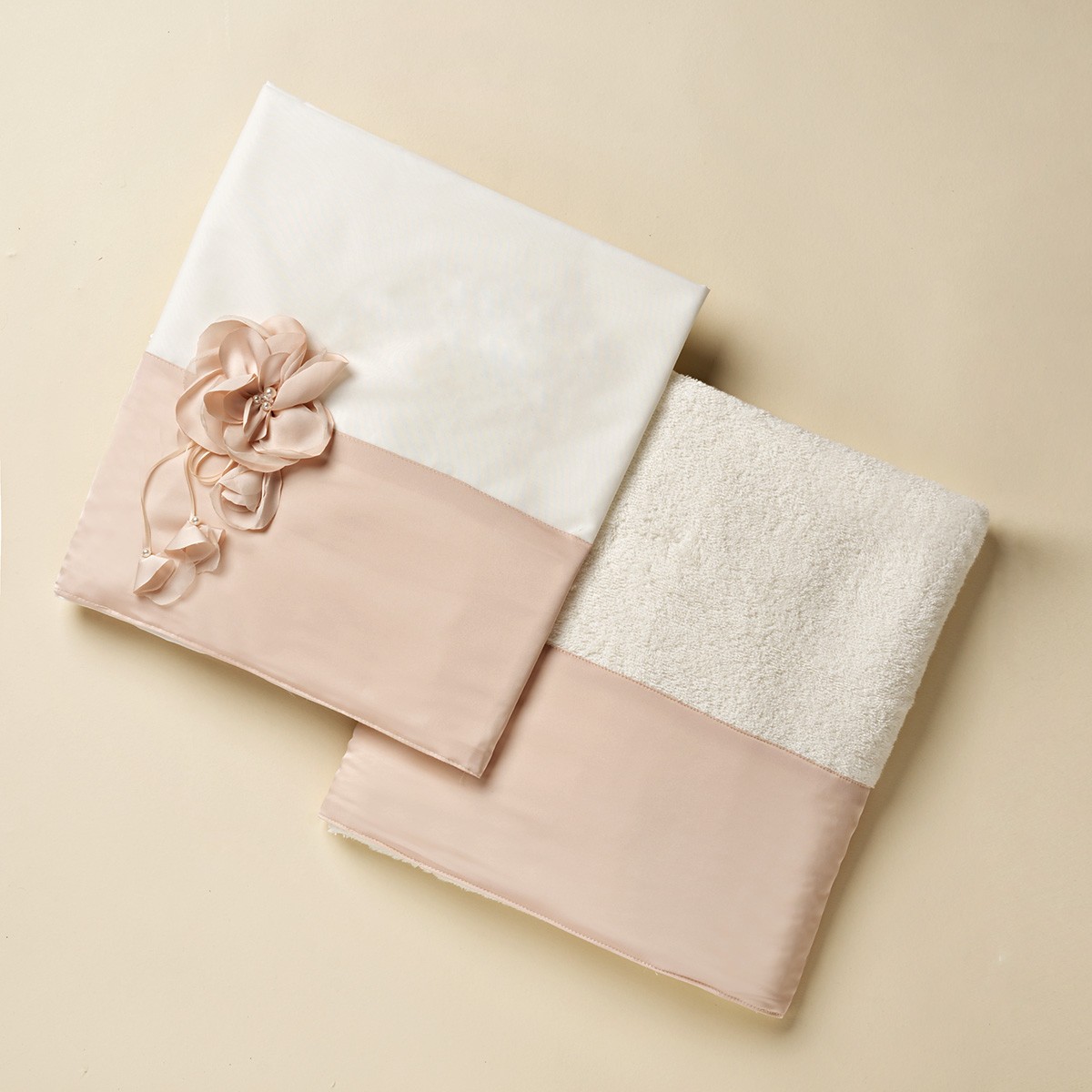 Βαπτιστικά Λαδόπανα για Κορίτσι Baby Bloom Κωδ: LD26.71.2750